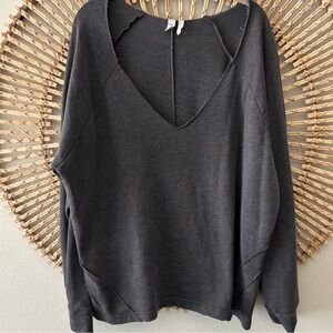 Z by  Zella deep V oversized pullover sweatshirt